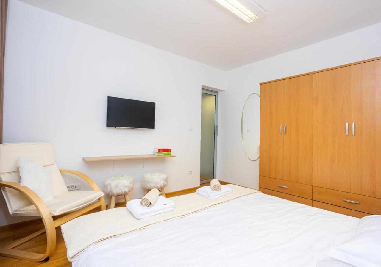 Bella Vista - Cozy Apartments With Easy Check-In And Free Parking Сплит Екстериор снимка